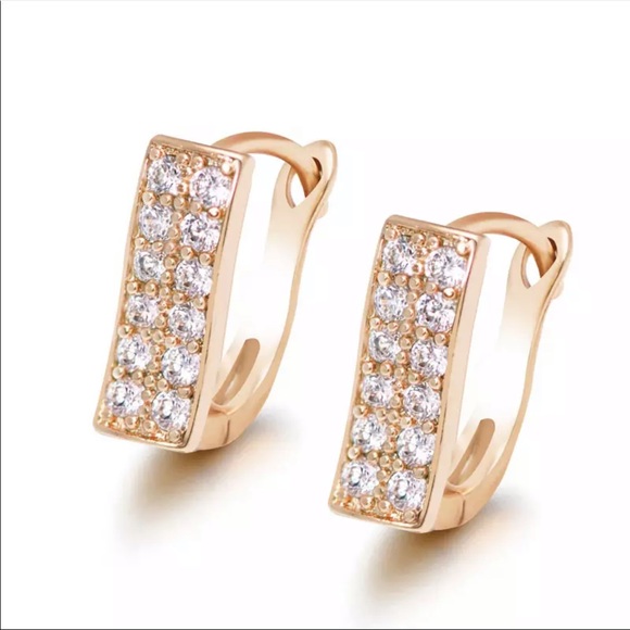 Jewelry - New 18K Gold Plated Diamonds Hoop Earrings